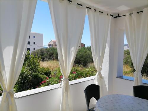 Apartments Dora Bibinje, 30 m from the sea 3