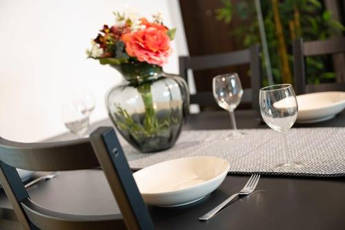 Urban Apartment with 2 Bedrooms, Monaco di Baviera (foto 7)