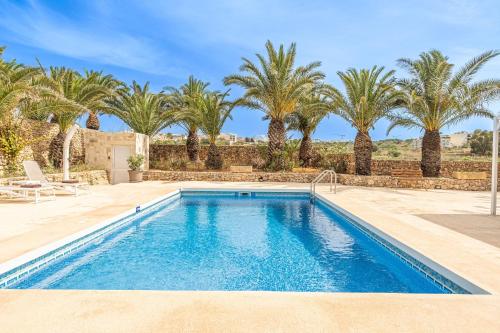 Sinjura Holiday Home - image 2