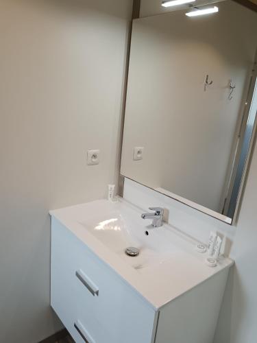 Terres de France - Le Domaine du Moulin Neuf - image 5