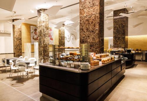 Best Western Premier Hotel Royal Santina - image 4