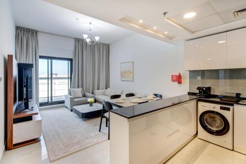 Mira Holiday Homes -Newly 2 bedroom close to metro., Dubai (foto 3)