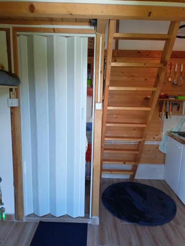 Buitenkant, Aurora Tara 3 in Donje Karaklije