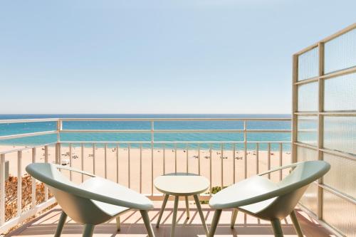 Apartment with Sea View room in Aparthotel Xic