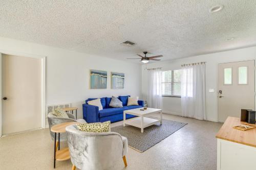 Bright Crystal River Home about 2 Mi to State Parks! in Crystal River, USA