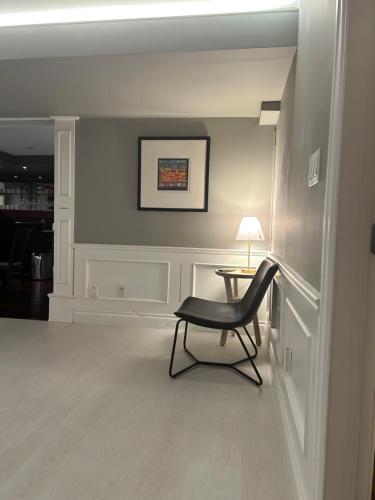 North Vancouver Lynn Valley Two Bedrooms Suite in North Vancouver, Canada