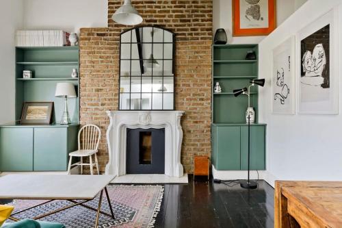Long stay discounts- 1 Bed Bohemian Loft style Apt - image 6