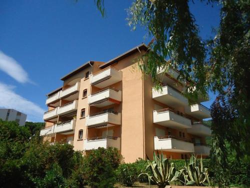 Superior Apartment with Balcony image 1