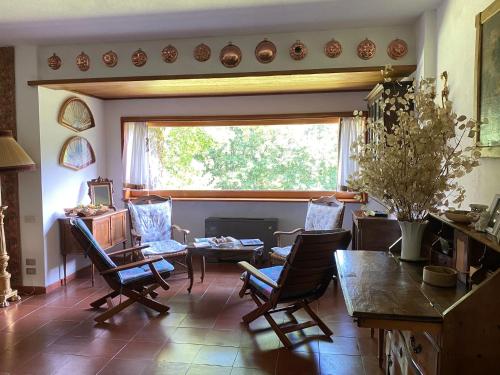 Koplietošanas atpūtas telpa ar TV, Agriturismo La Casa sul Poggio in Santo Stefano d'Aveto