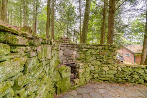 Rustic Berkshires Cottage at Lake Buel with Kayaks! - image 7