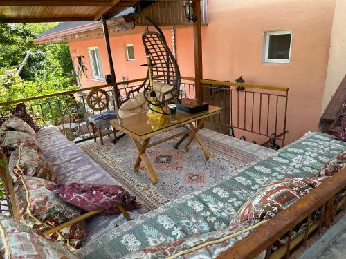 Sinter Terasse House Hotel - image 14