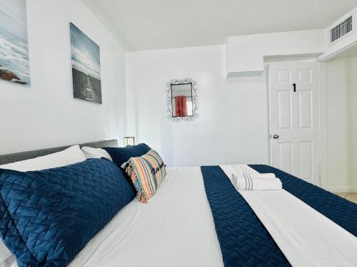 New! Top Location King Bed Free Parking in Miami, USA