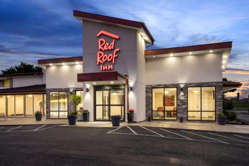 外部景觀, 紅屋頂酒店尼亞加拉瀑布 (Red Roof Inn Niagara Falls) in 尼亞加拉瀑布 (NY)