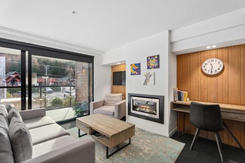Coronet Views at La Residence du Parc - main image