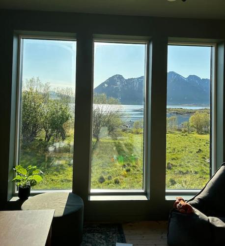 Oceanfront Cabin Oceanfront Cabin