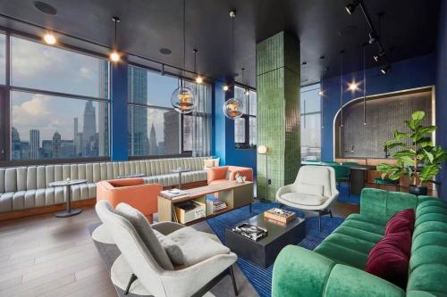 Lux Designer Nomad 1Br Doorman! in New York, USA