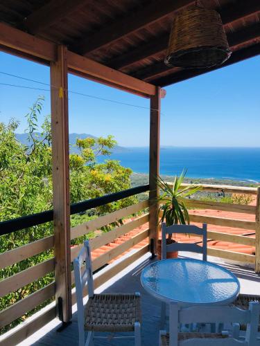 Apartment in Marathokampos Samos - Νέο Καρλόβασι