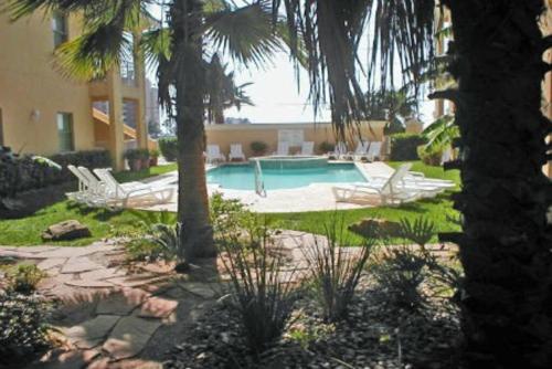 Las Verandas #204 close to Clayton's beach bar