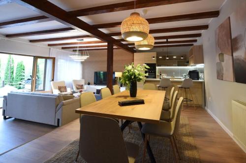 DAY DREAM HOUSE - pur si simplu minunata! Rezerva acum! in Podu Lung