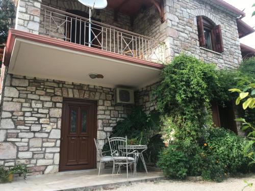 Apartment Koroni in Livadakia