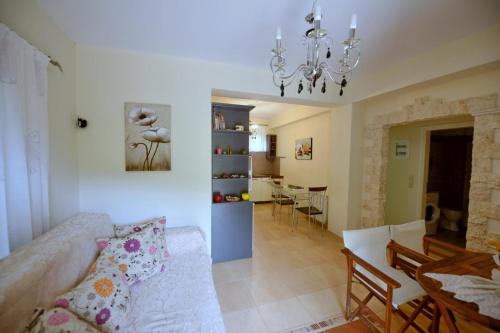 Apartment Koroni in Livadakia