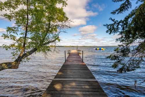 Cabin O' Pines - A Family Friendly Resort in Orr (MN)