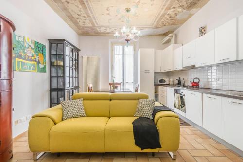  Balsamico Suites - Near Ferrari Museum & Railway in Modena