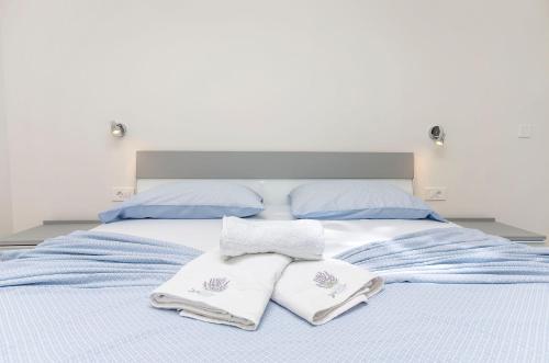 Three-Bedroom Apartment image 2