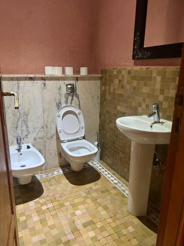 Appartement vacances avec piscine - image 11