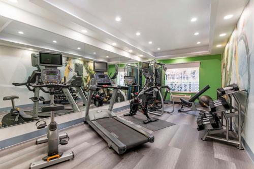 Best Western Plus Lake Lanier Gainesville Hotel & Suites in Oakwood, USA