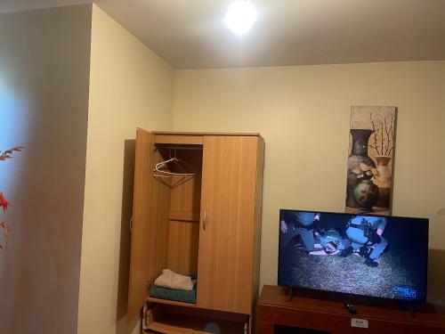 Peculiar D at 62 1st street