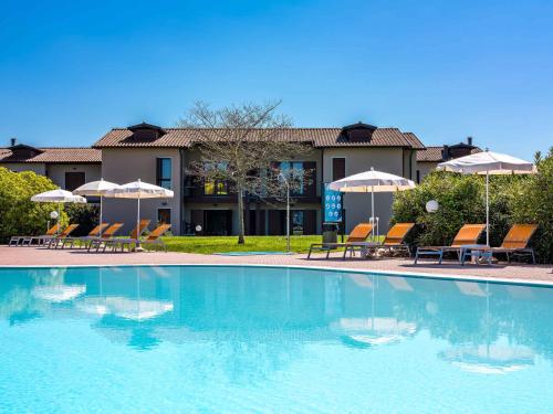Apartment in Peschiera del Garda 22083