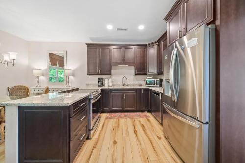 Private, Gatlinburg Bliss with Hot Tub and City Views in Gatlinburg, USA