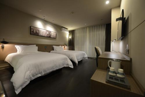 1 twin bed
