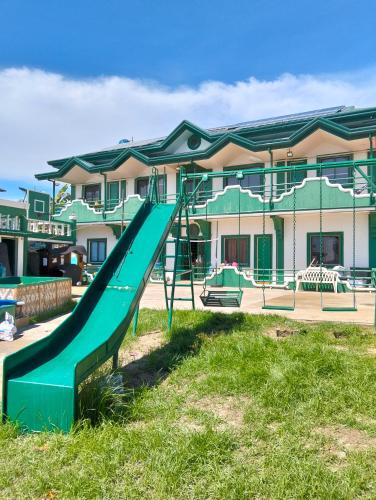Moonlight Seaside Apartments Liloan Cebu in Liloan