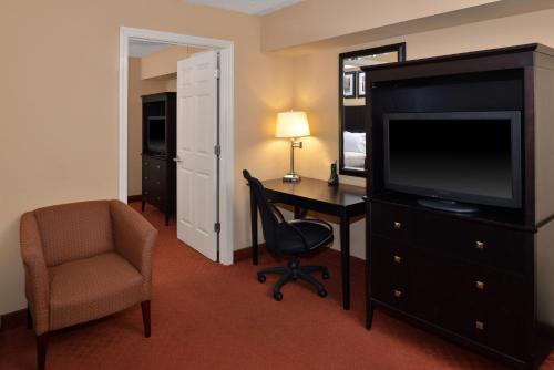 Holiday Inn Martinsburg by IHG