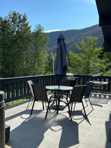 balkon/terras, Bear Valley Guesthouse in Stewart (BC)