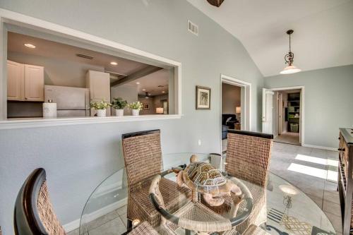 Angler's Retreat! in Bokeelia