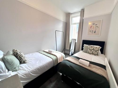 Gorgeous 2 Bedroom Apartment