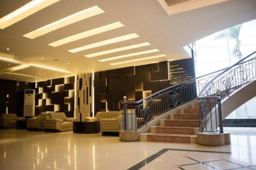 . Karlita Hotel Tegal