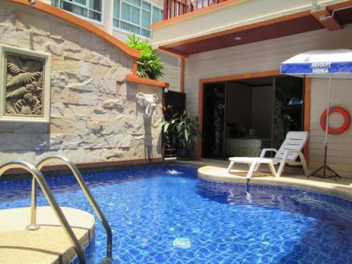 MT Hotel Patong - image 2