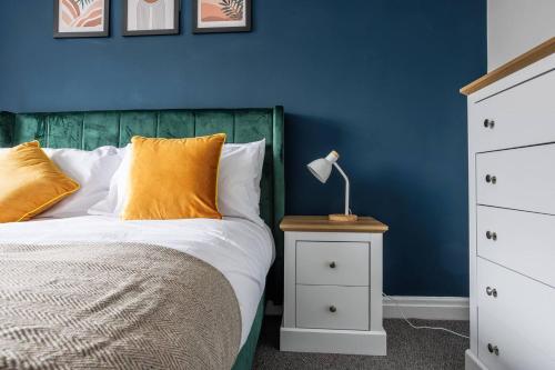 Spacious And Homey 3 Br Home Spacious And Homey 3 Br Home