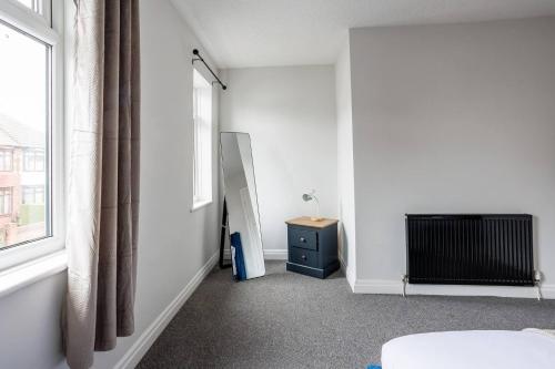 Spacious And Homey 3 Br Home Spacious And Homey 3 Br Home