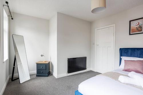 Spacious And Homey 3 Br Home Spacious And Homey 3 Br Home