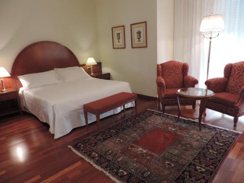 1 queen bed