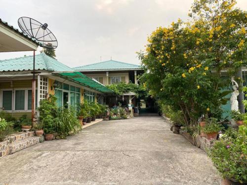 Kacha Resort, Bangkok