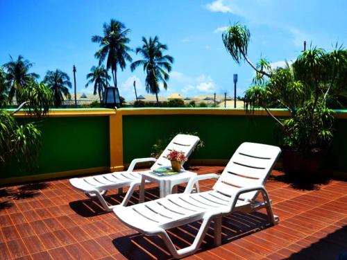 Sairougn Seaview Hotel – Klong Muang Beach, CO