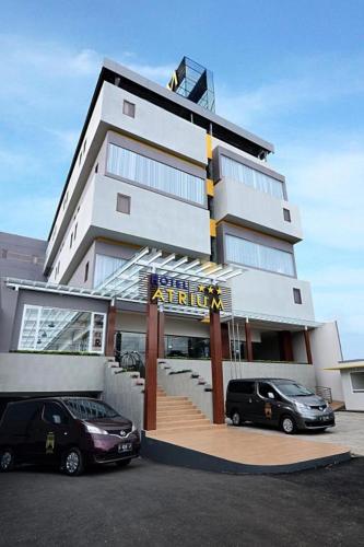 Atrium Premiere Cilacap, Чилачап