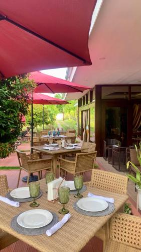 Bella Napoli Resort & Resto 3