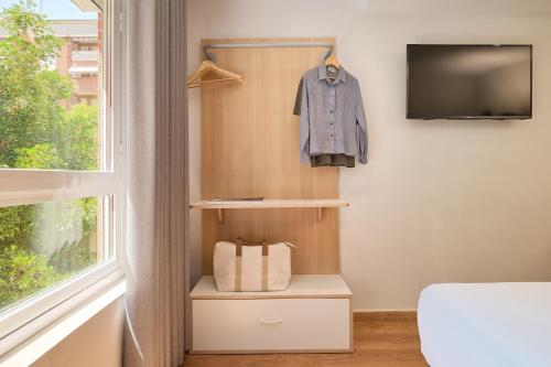 Double Room image 9